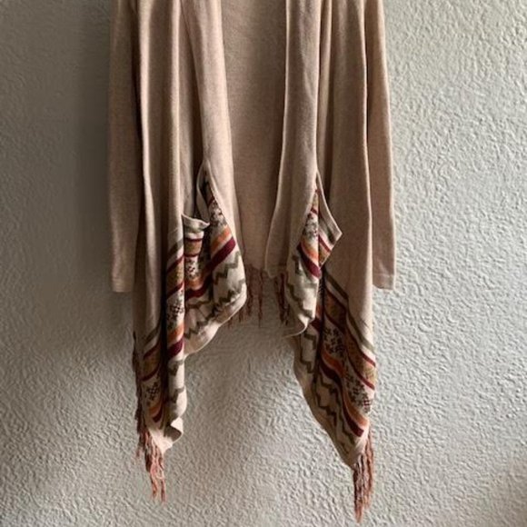 Aztec Cardigan - Picture 2 of 5